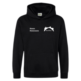 Hoodie: Scenvara (barn) – med namn och ryggtryck
